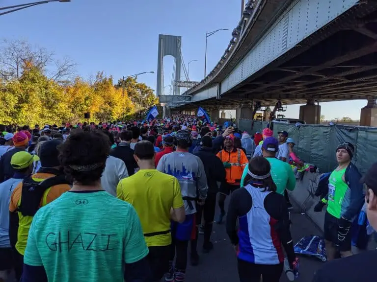 Why Do Marathon Runners Wear Foil Blankets Rational Runner